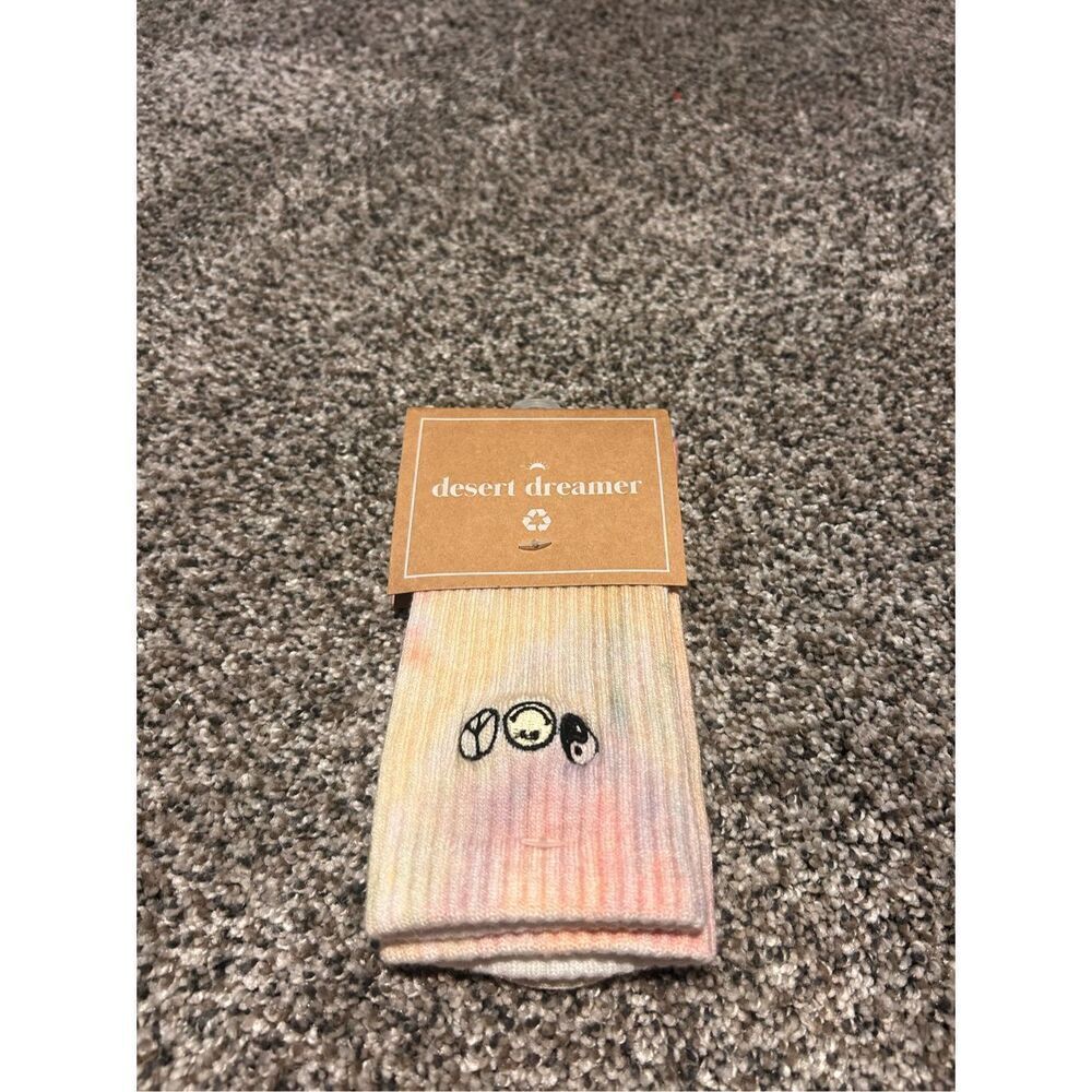Desert Dreamer X Smiley tie dye crew socks C27-18